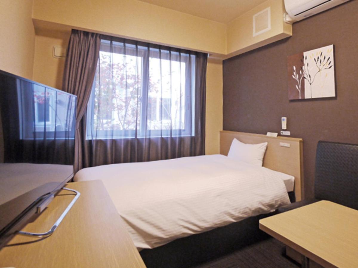 Hotel Route Inn Tagajo-Eki Higashi Экстерьер фото
